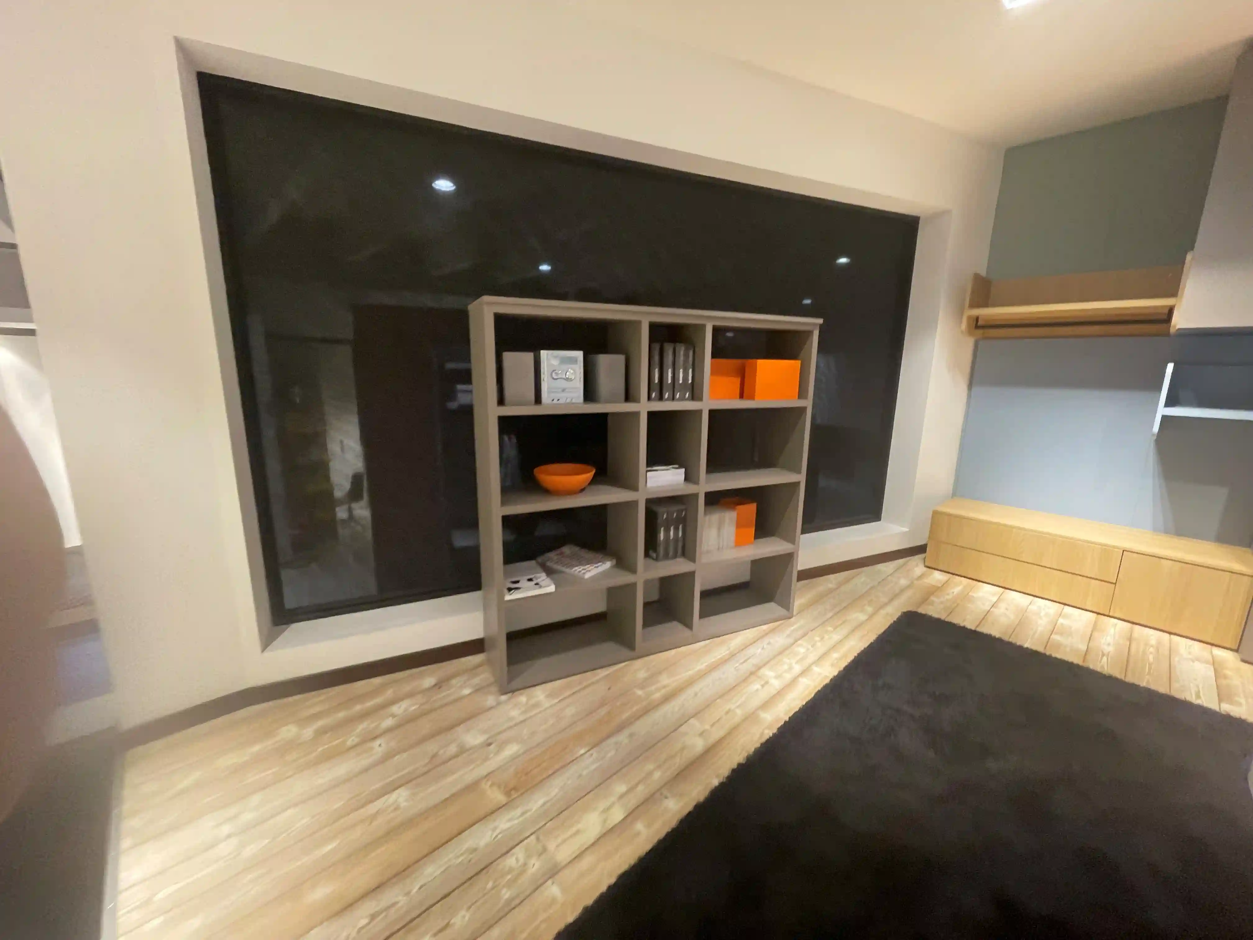 Libreria a spalla senza schiena