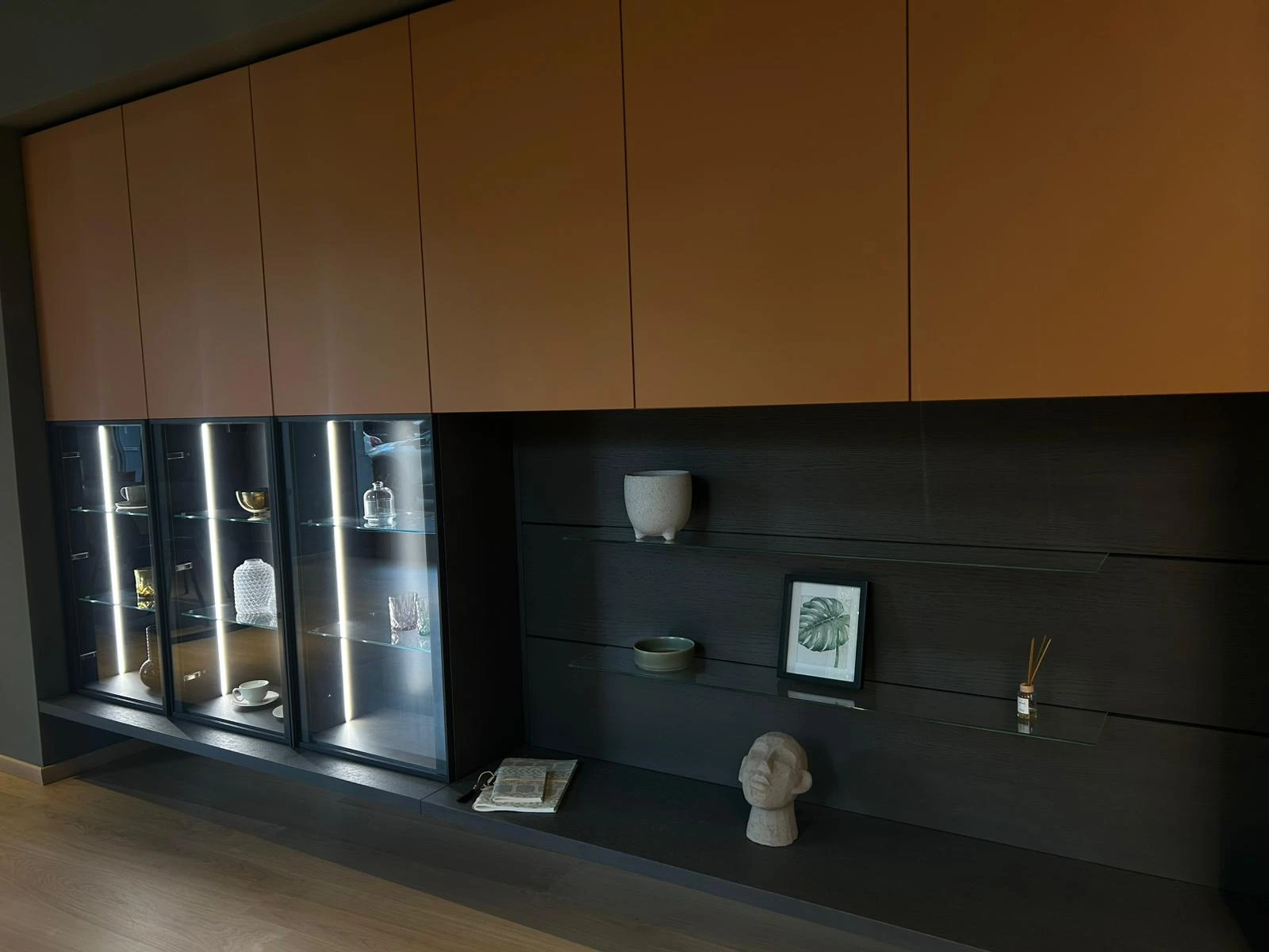 Composizione living sospesa Arredo3