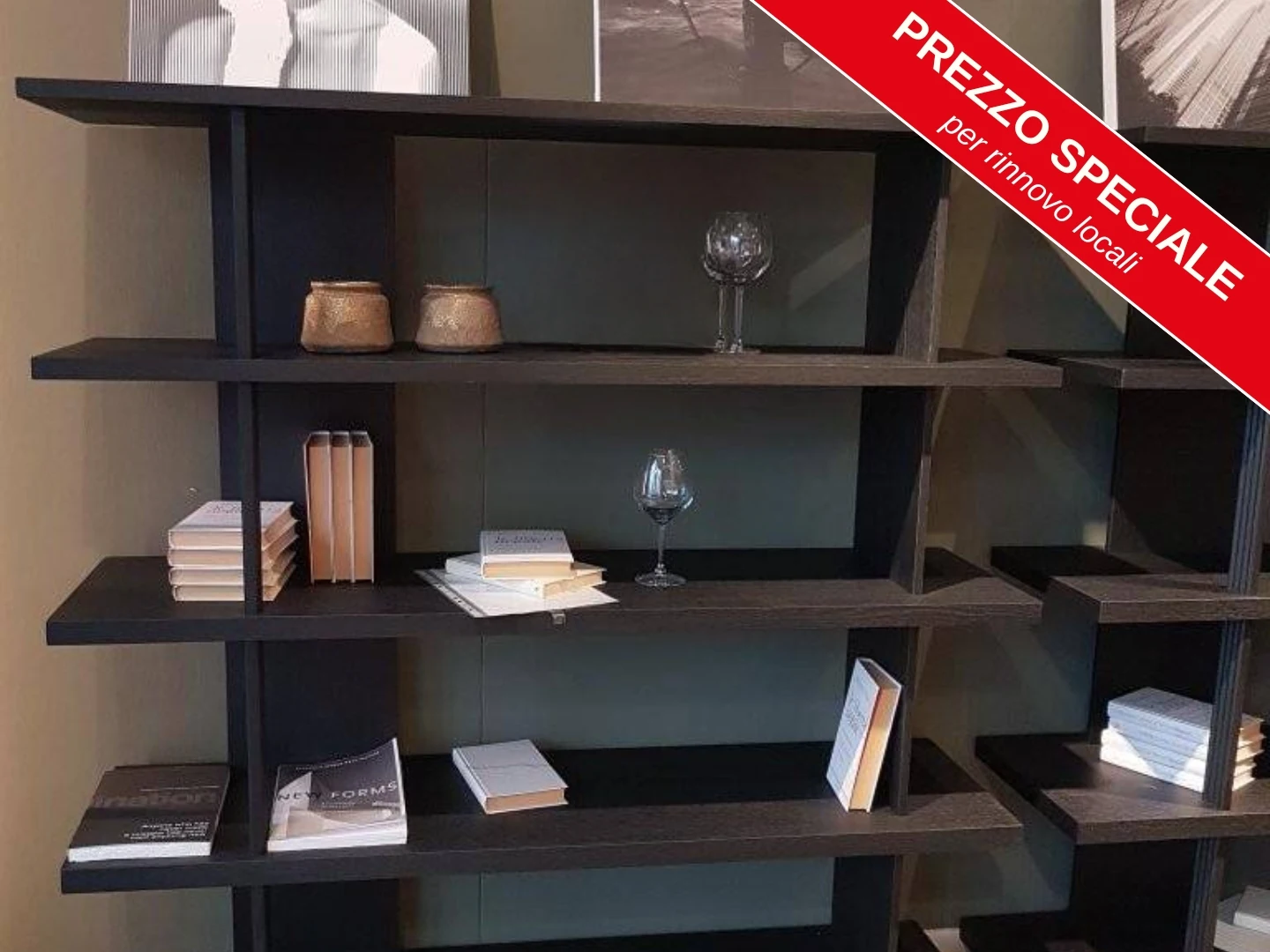 Libreria bifacciale in rovere finitura black