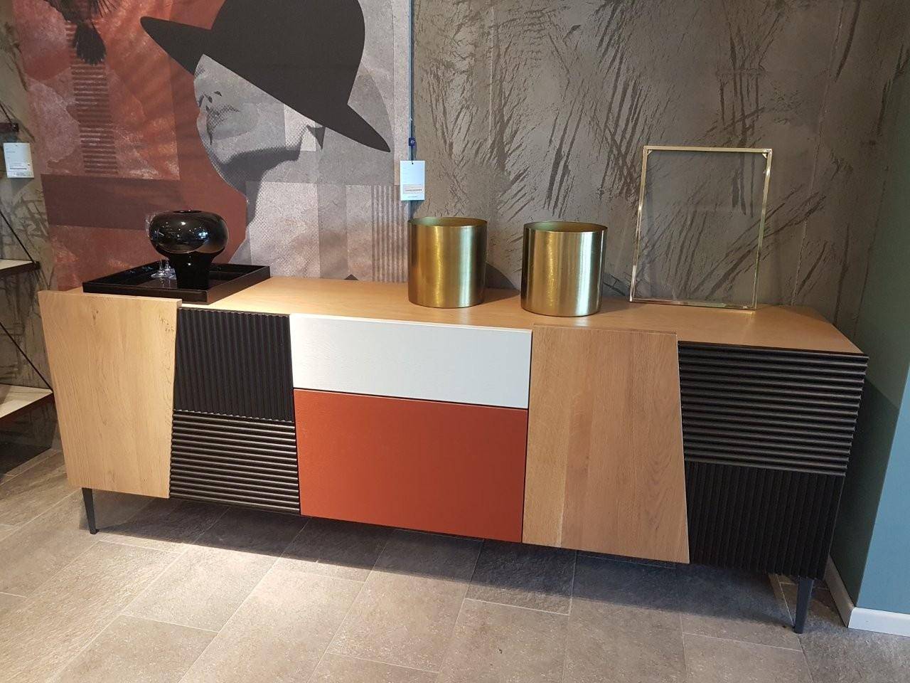 Madia moderna in rovere 5 ante