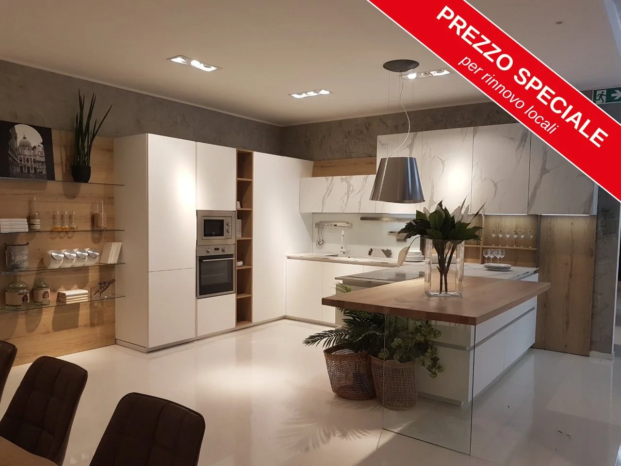 Cucina Arredo3 Kalì con zoccolo basso