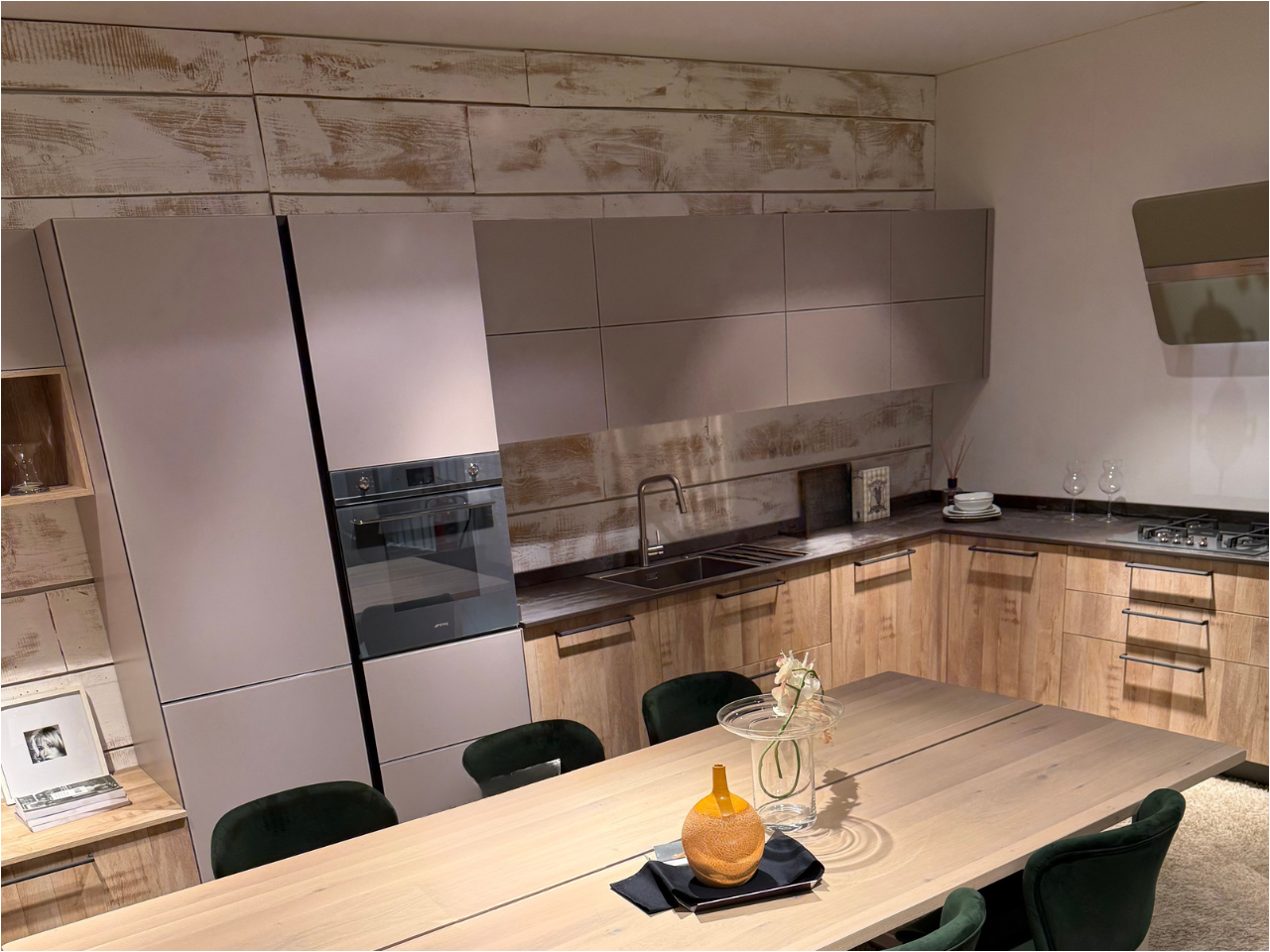 Cucina Kalì Glass 2.0 con elettrodomestici
