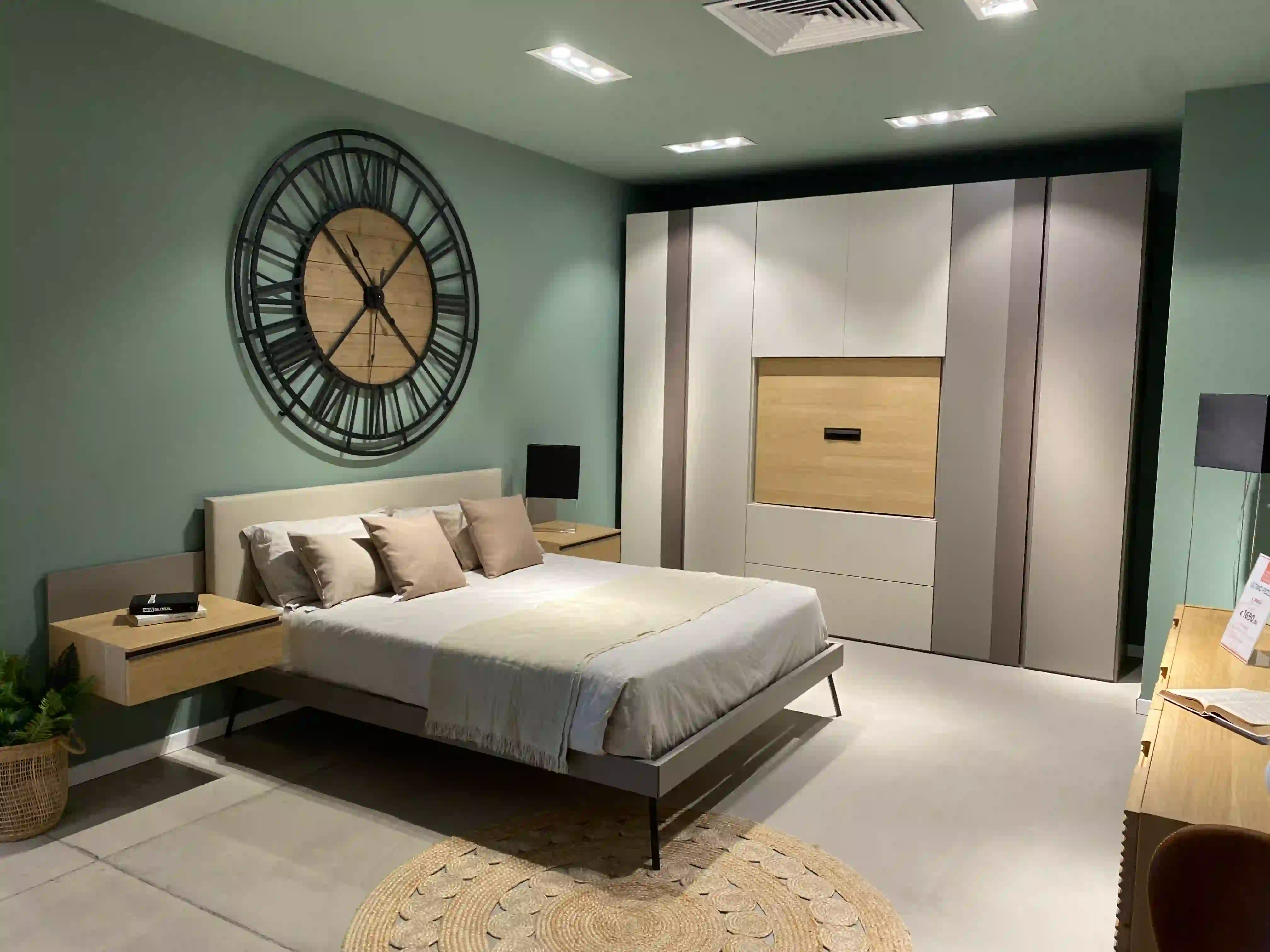 Camera da letto con armadio Terna