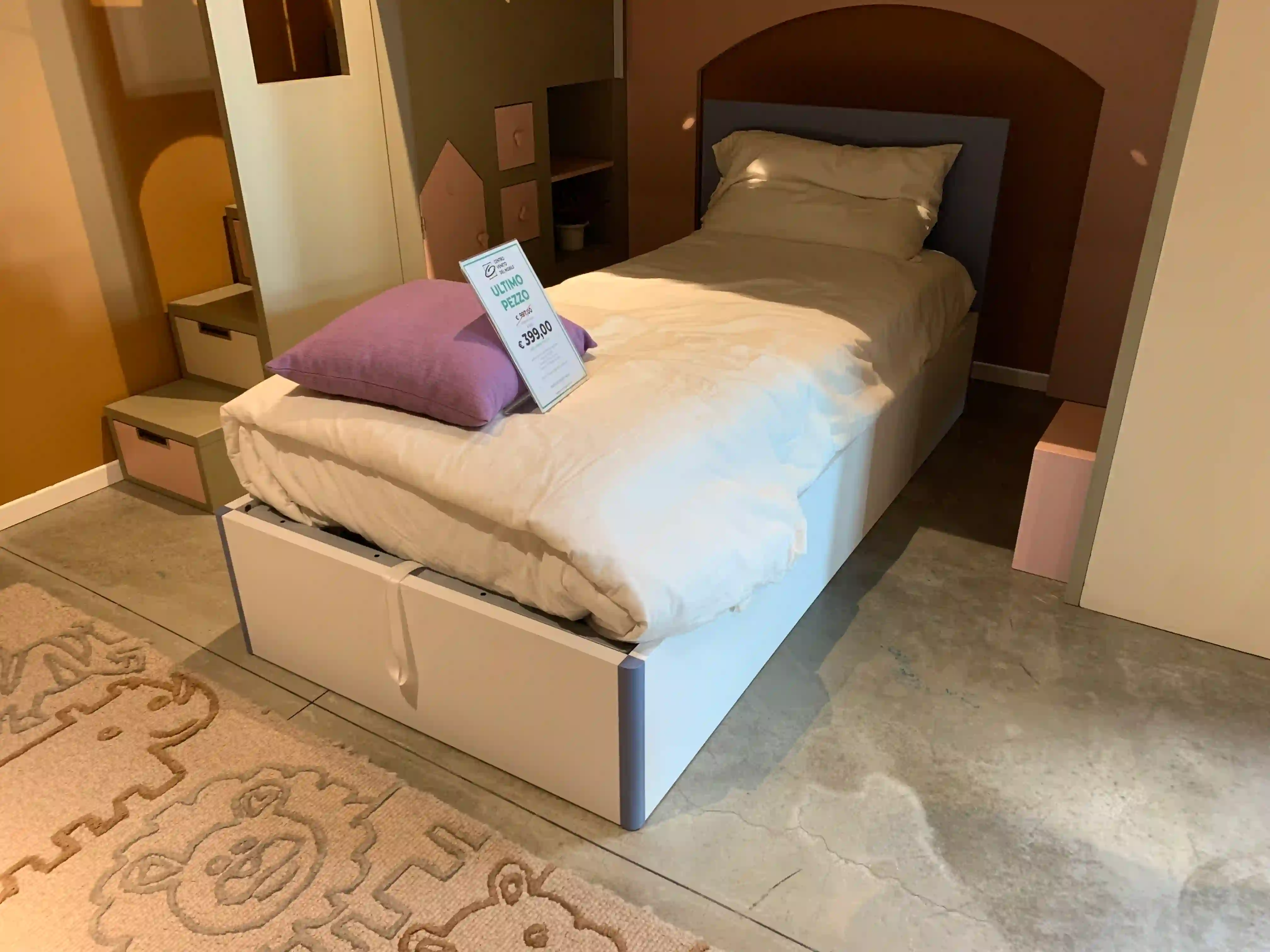 Letto singolo modello One con contenitore