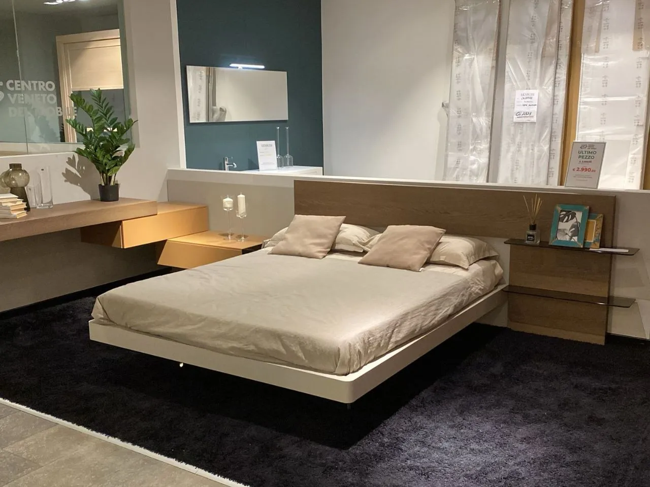 Gruppo letto modello Scacco con scrivania