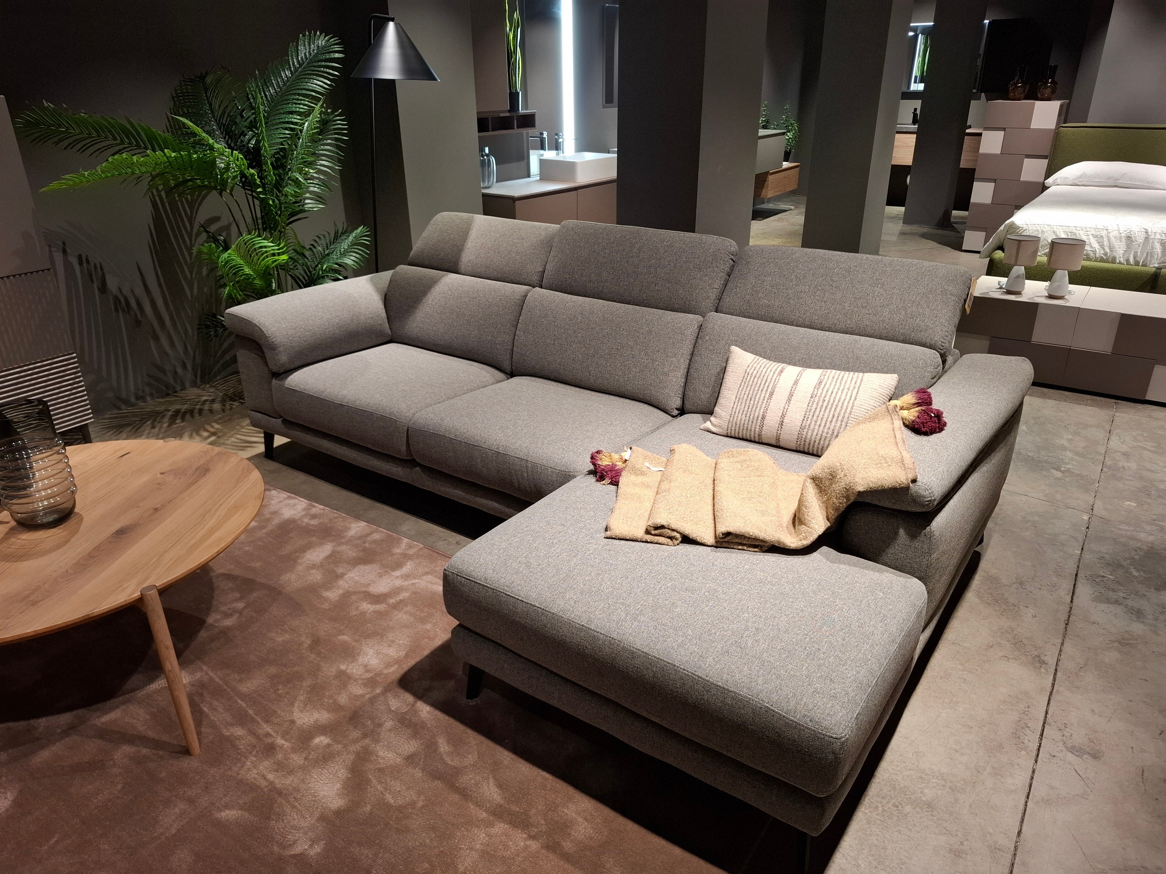 Divano Norton con chaise longue