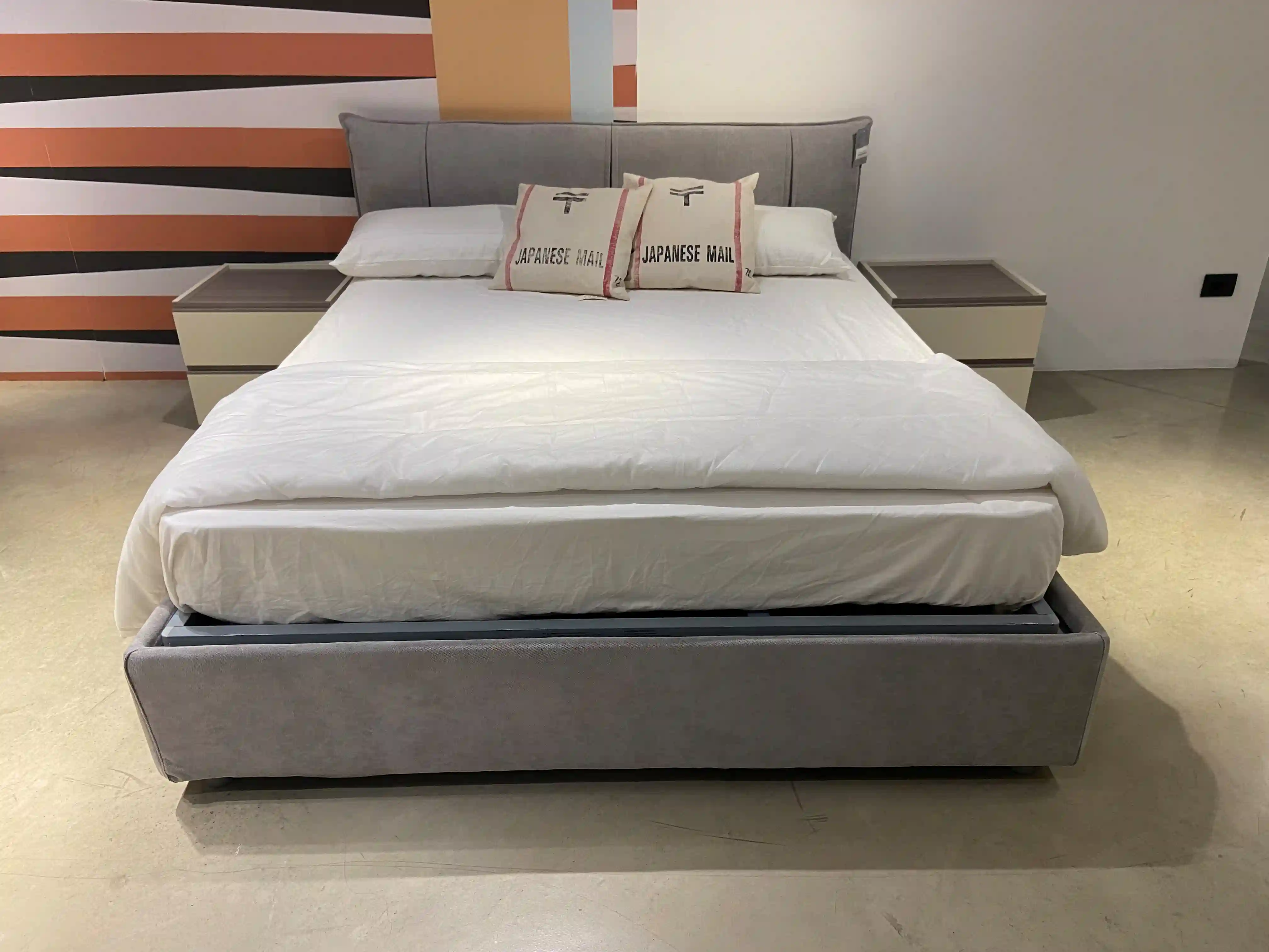 Letto imbottito Trifoglio con contenitore