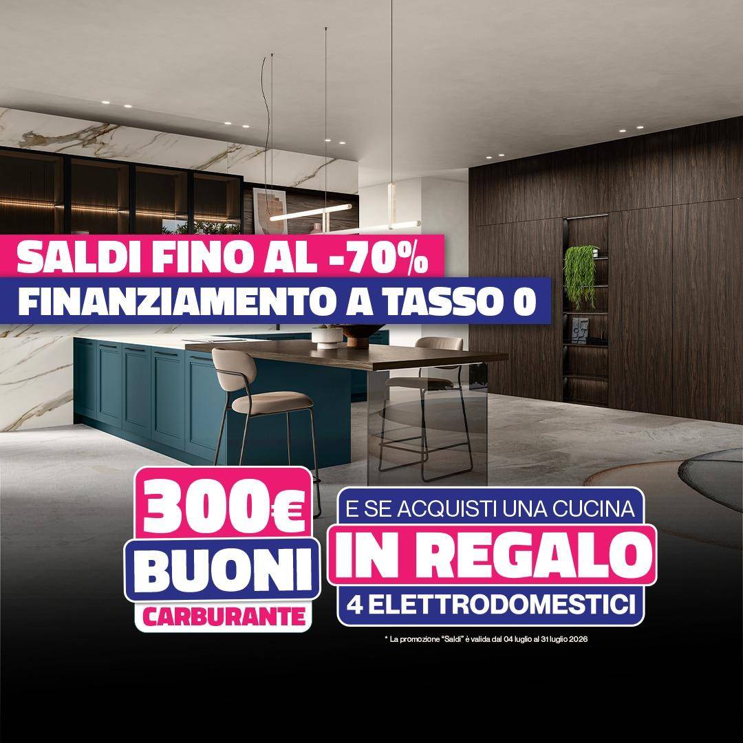 Saldi fino al -70% e 300€ di buoni carburante