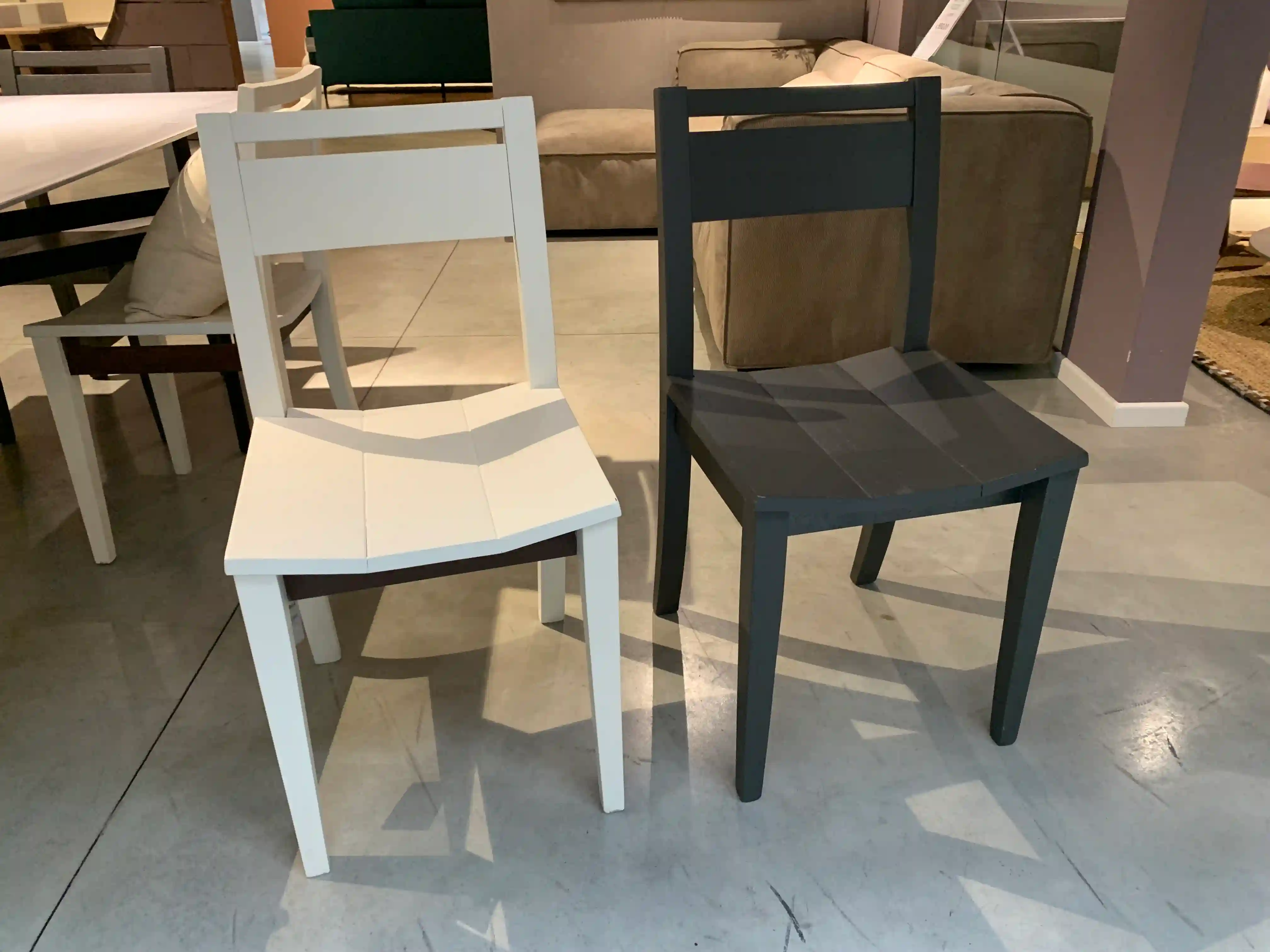 Set di 6 sedie in rovere con inserto in ferro